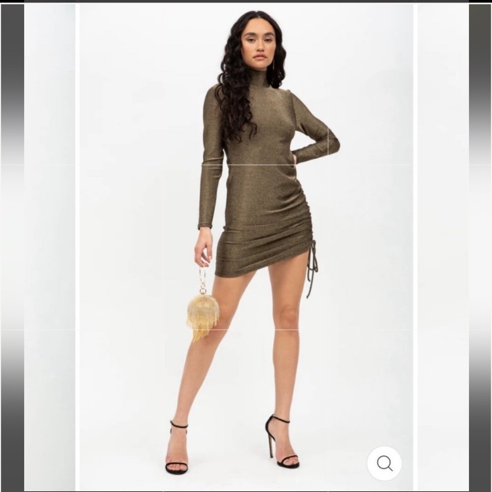 n:Philanthropy gold dress size medium NWT
It was hard to capture the real color